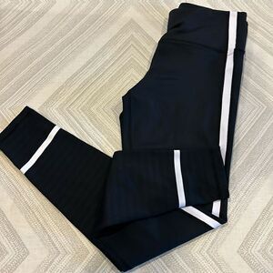 Lilybod Women’s Black with White Accent Leggings